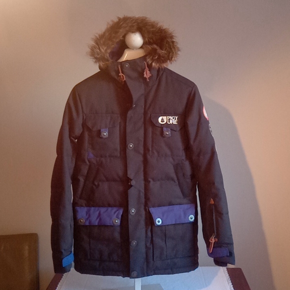 Picture Winter Jacket - Picture 2 of 15